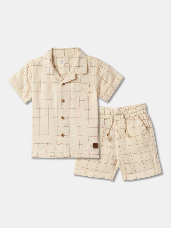 Boys Checked Suit Set with Short Sleeves image number 0
