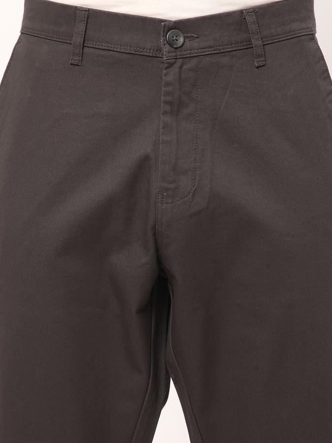 Men Flat-Front Slim Fit Trousers image number 3