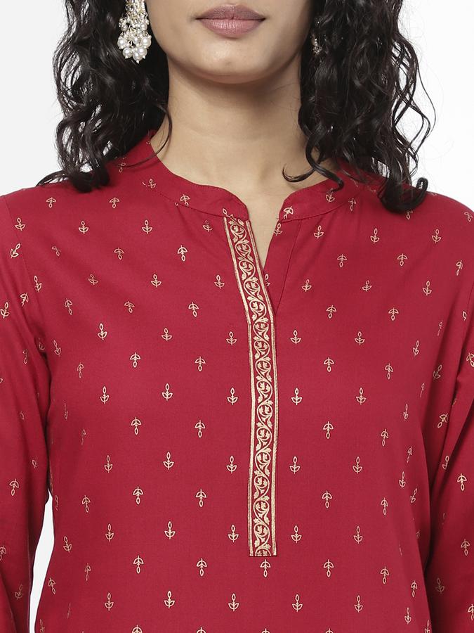 R&B Women Rust Kurtas image number 3