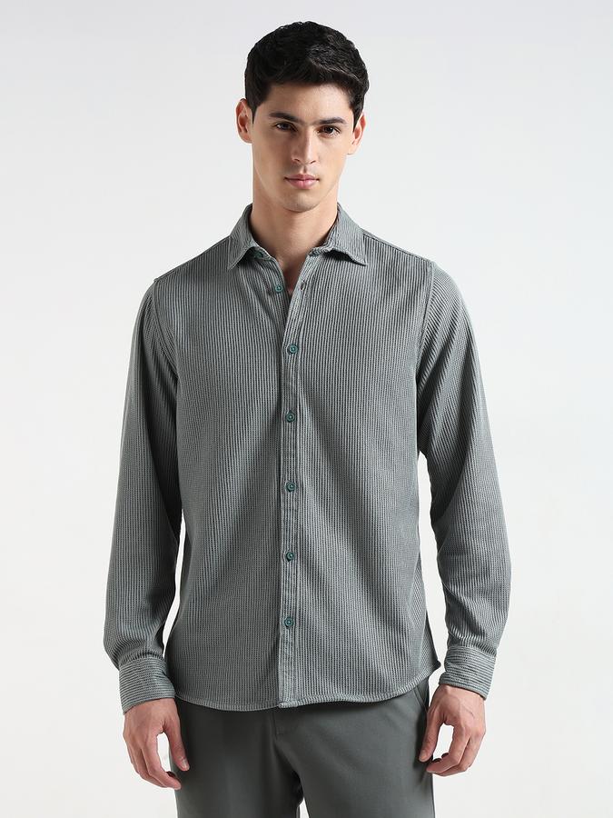 Men Textured Regular Fit Shirt data-index=