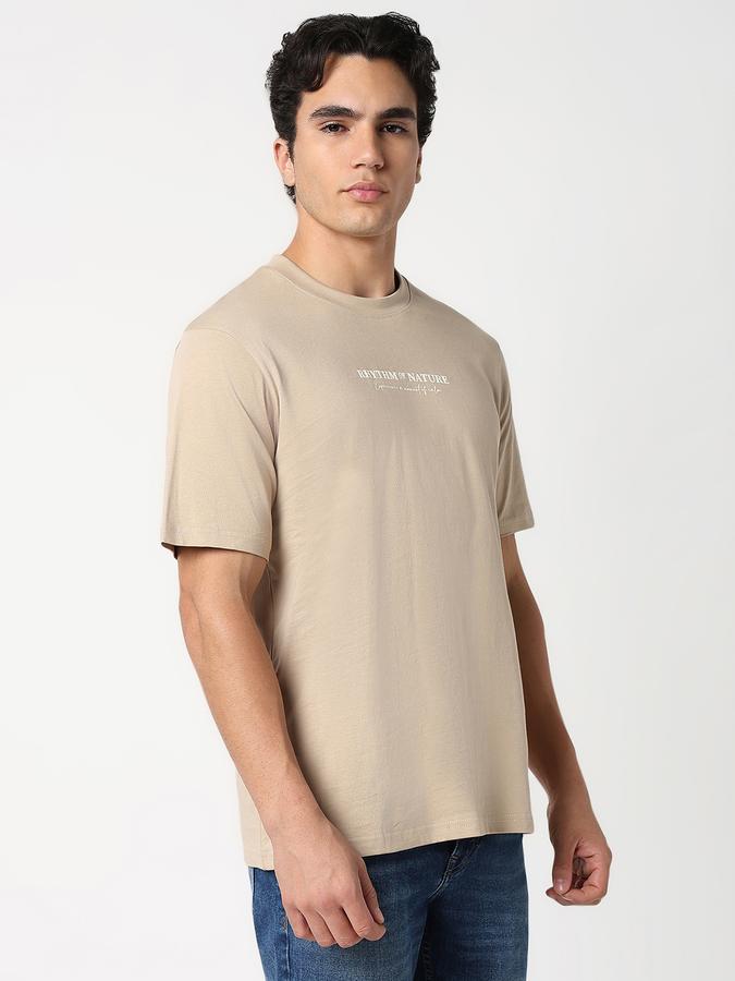 Solid Men Round Neck T-Shirt image number 1