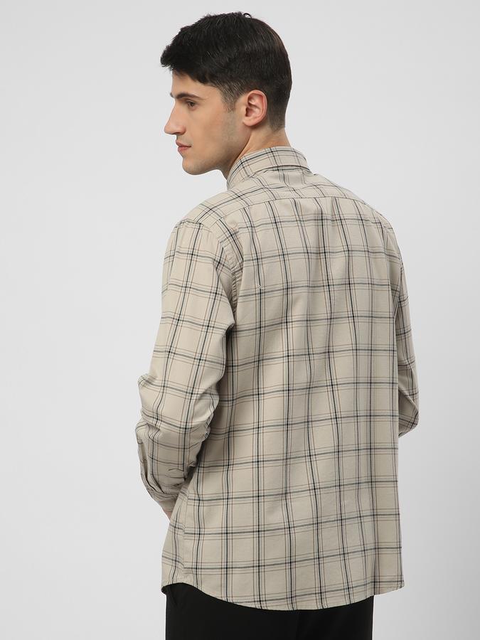 Men Checked Regular Fit Shirt image number 2