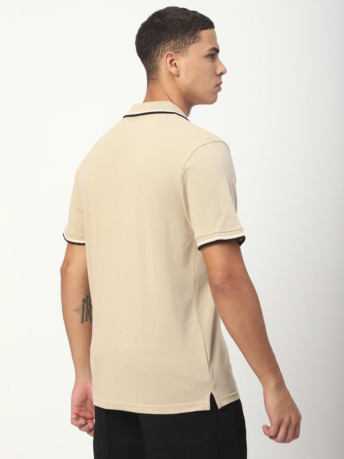 Men Cotton Blend Slim Fit Polo Neck Solid T-shirt