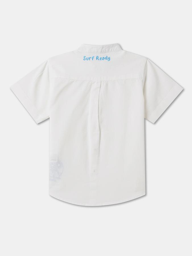 Boys Solid Casual Shirt image number 1