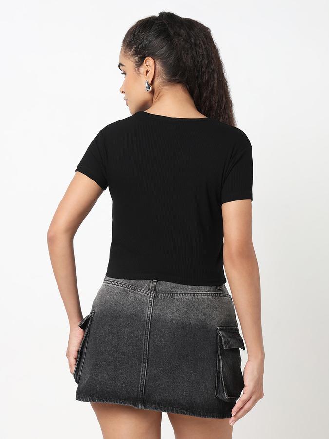 R&B Women Black Solid Ribbed Top