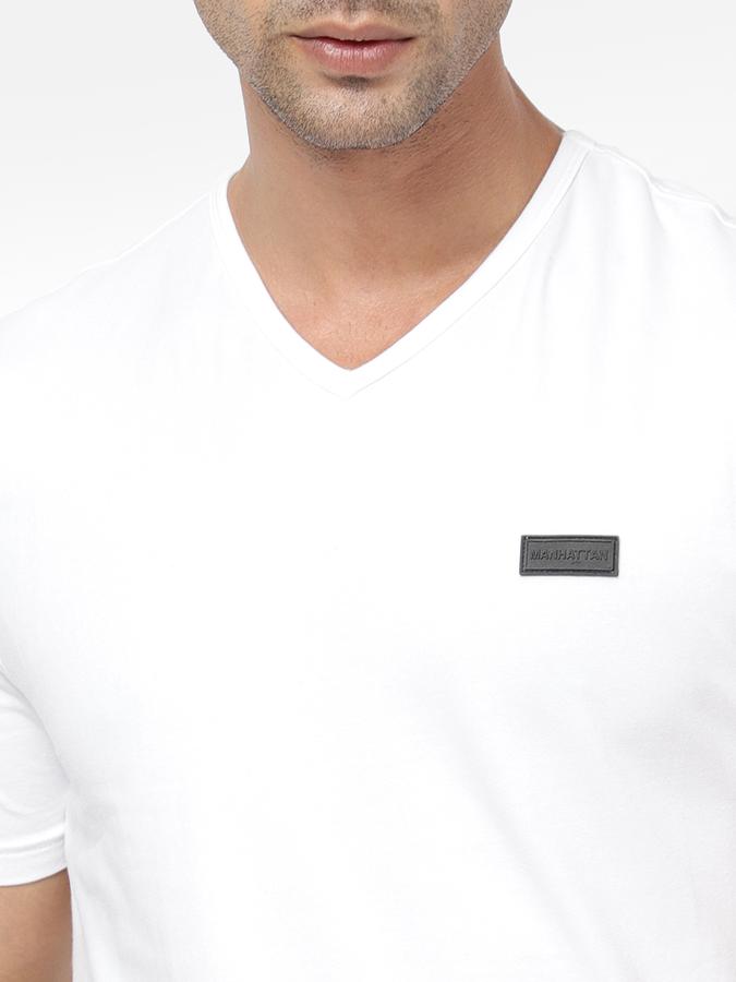 R&B Men White T-Shirts image number 3