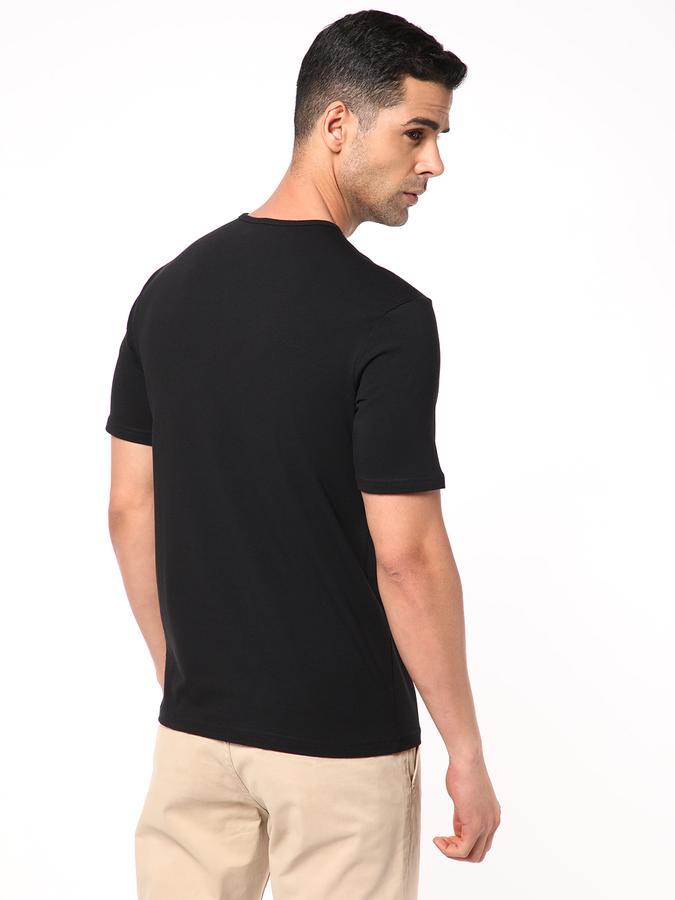 R&B Men Black T-Shirt image number 2