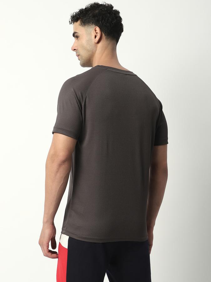 R&B Men's Solid T-Shirt image number 2
