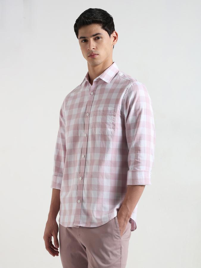 Men Checked Regular Fit Shirt with Patch Pocket data-index=