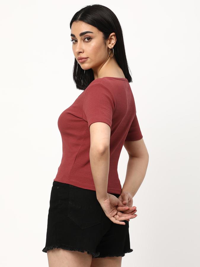Women Slim Fit Top image number 2