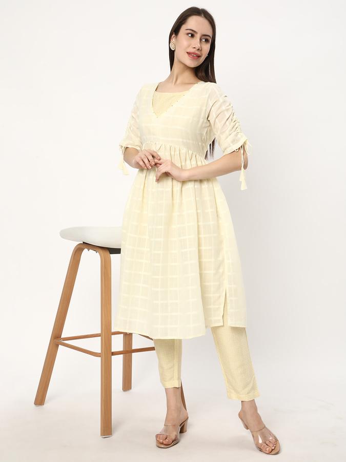 Women Poly Cotton Solid Kurta And Pants Set