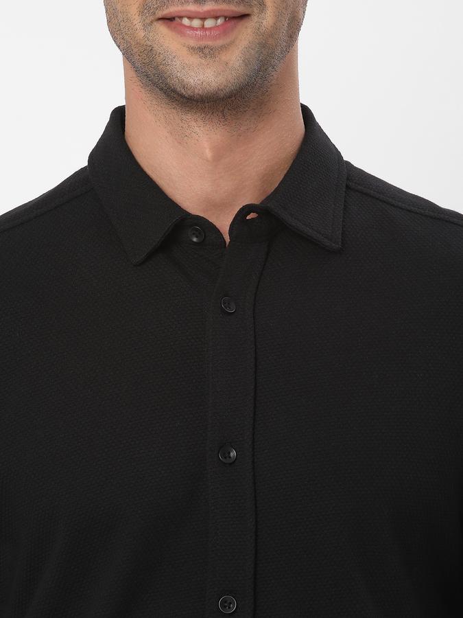 Men Cutaway-Collar Regular Fit Shirt image number 3