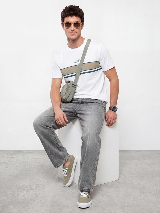 R&B Men's White Short Sleeves Round Neck Graphic Print T-Shirt