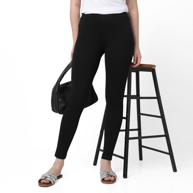 R&B Women Black Solid Leggings
