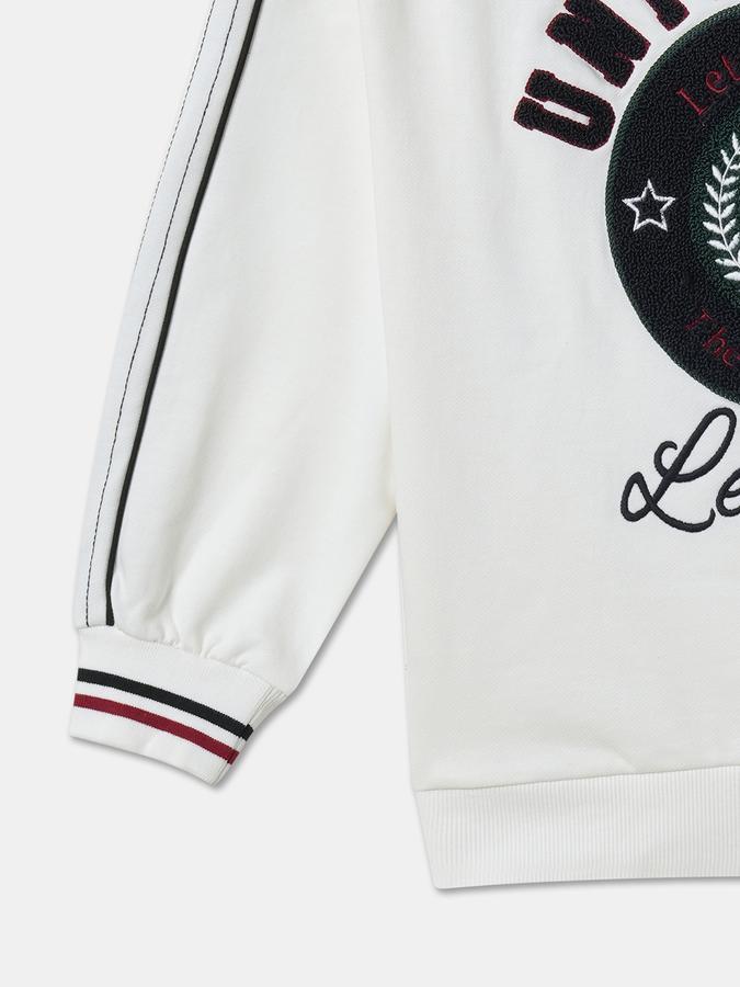 Boys Cotton Regular Fit Crew Neck Graphic Sweatshirt