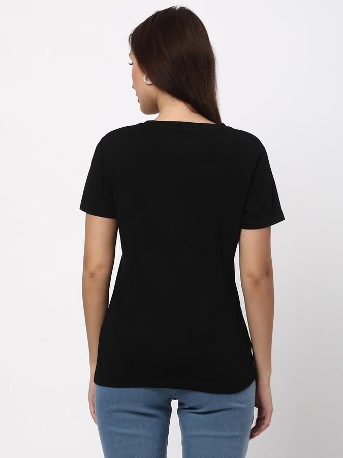 Women Typographic Print Regular Fit Round-Neck T-Shirt image number 2