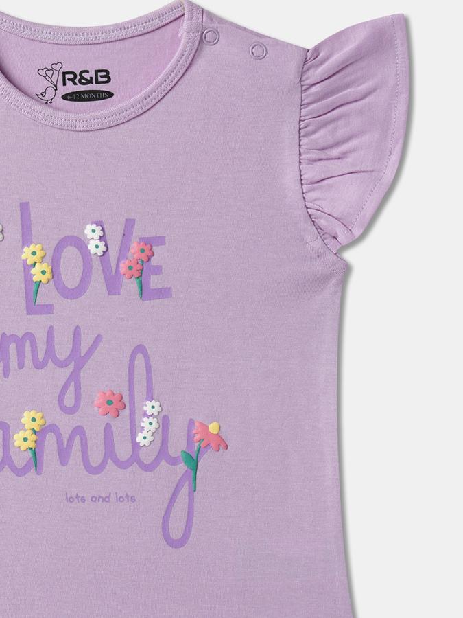 Girls Typographic Print Regular Fit T-Shirt image number 2
