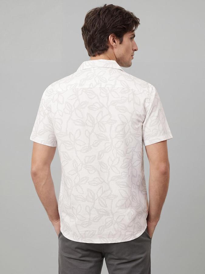 R&B Men Beige Floral Print Resort Collar Short Sleeves Regular Fit Shirt