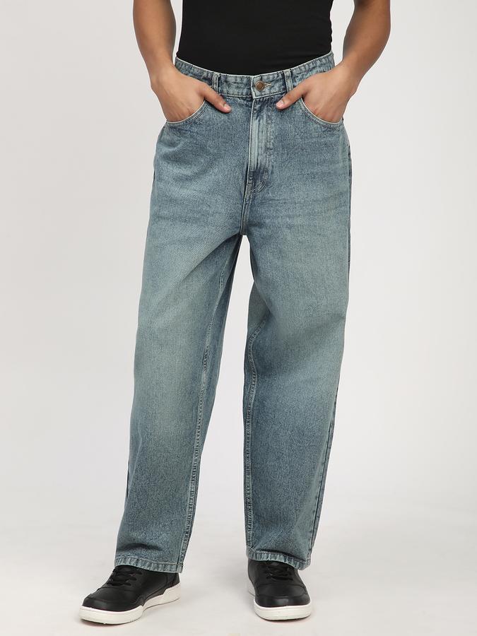 Men Denim Wide Leg Mid Rise Clean Look Jeans