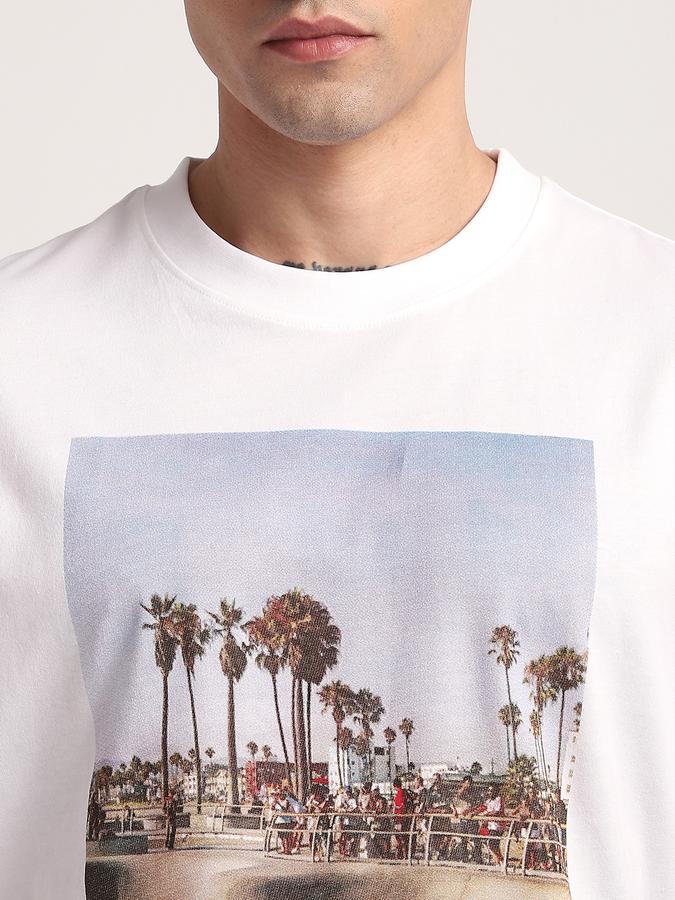 Men Cotton Relaxed Fit Crew Neck Graphic T-shirt