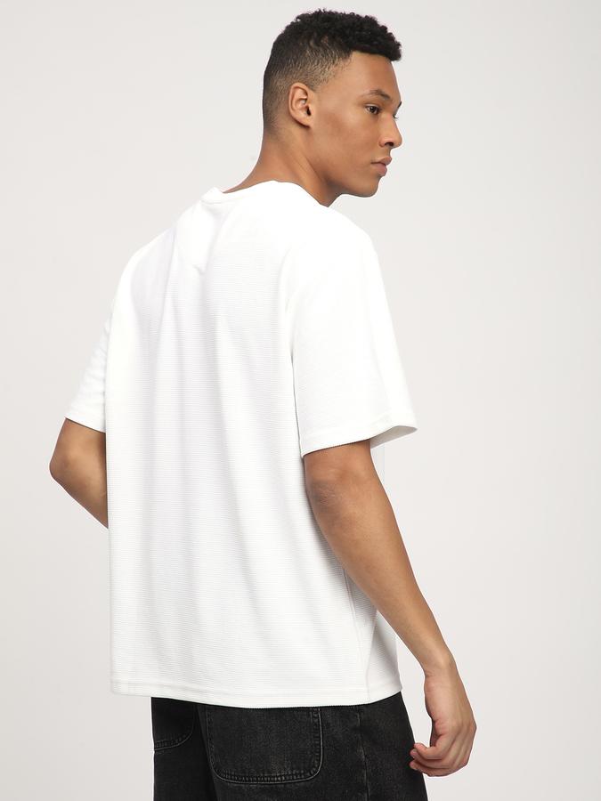 Men Polyester Regular Fit Crew Neck Textured T-shirt