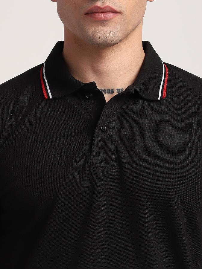 Men Cotton Blend Slim Fit Polo Neck Solid T-shirt