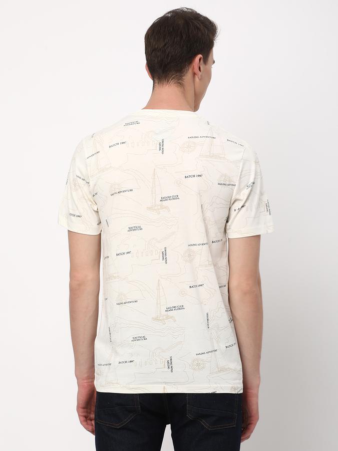 Men Printed Regular Fit Round-Neck T-Shirt image number 2