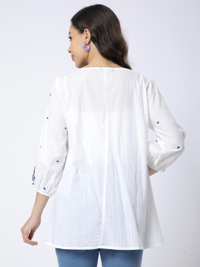 Women Cotton Relaxed Fit Round Neck Embroidered Ethnic Top