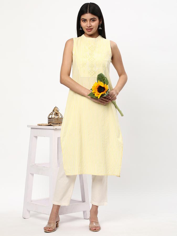 Women Cotton Regular Fit Mock Neck Embroidered Kurta