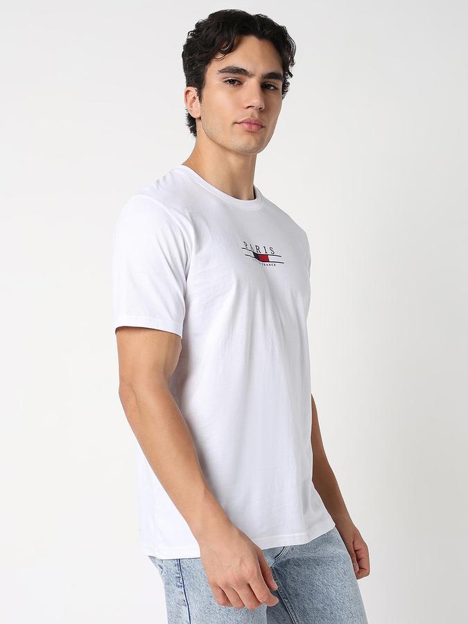 Solid Men Round Neck T-Shirt  image number 1
