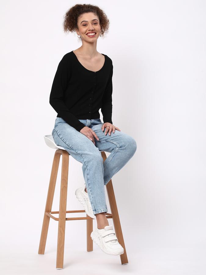 Women Ribbed Slim Fit Scoop-Neck Top image number 1
