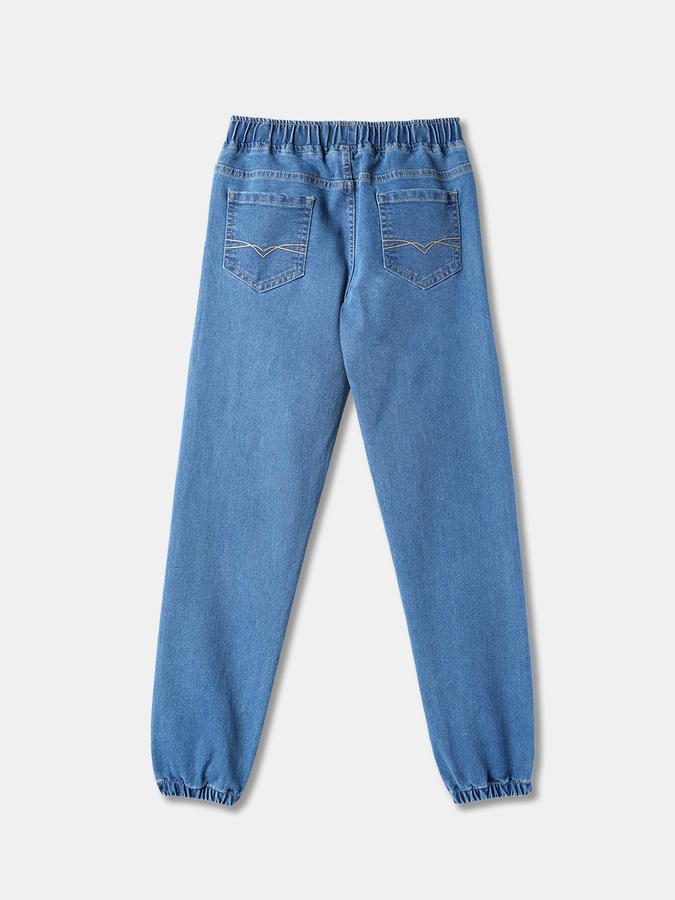 Boys Lightly Washed Relaxed Fit Jeans image number 1
