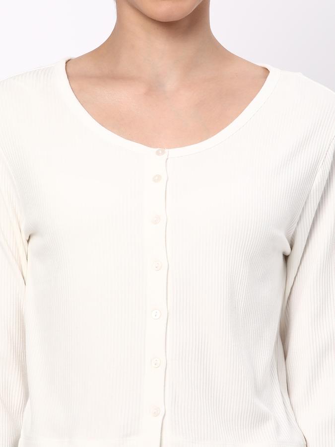 Women Ribbed Slim Fit Scoop-Neck Top image number 3