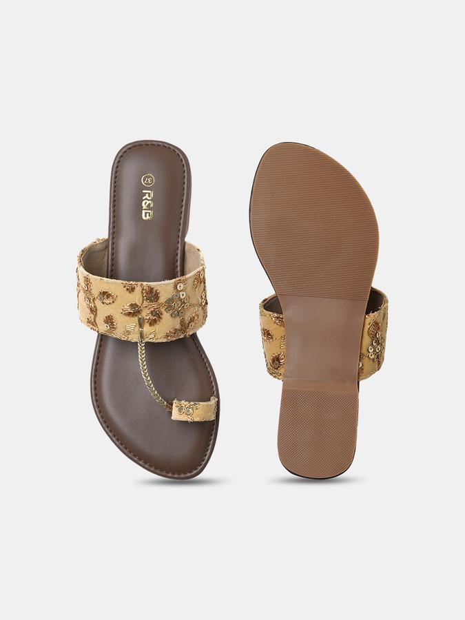 R&B Women Flat Sandals image number 3