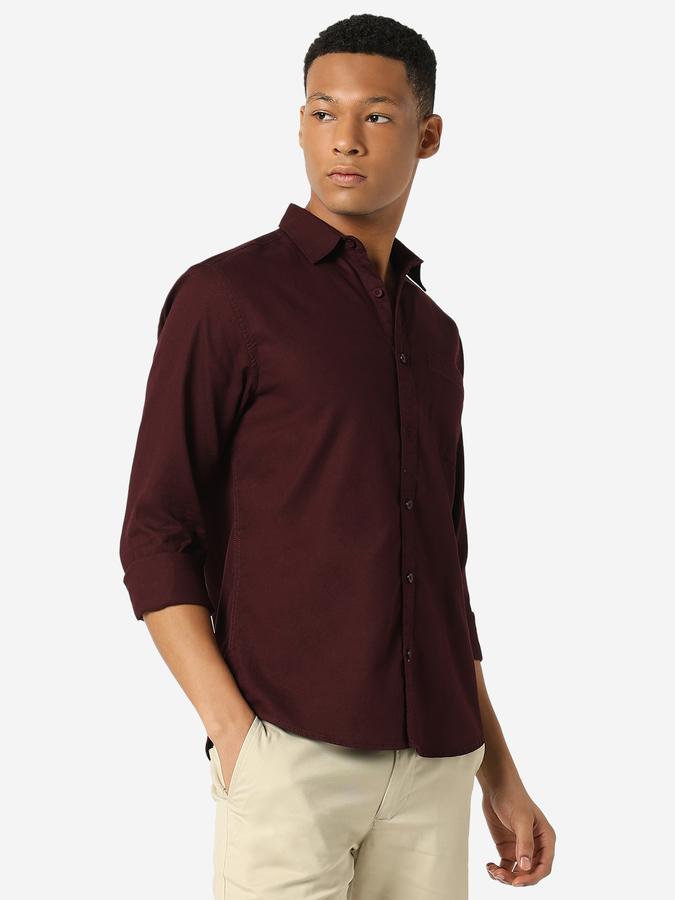 Men Shirt with Spread Collar image number 3