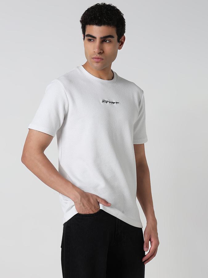 Printed Men Round Neck T-Shirt image number 3