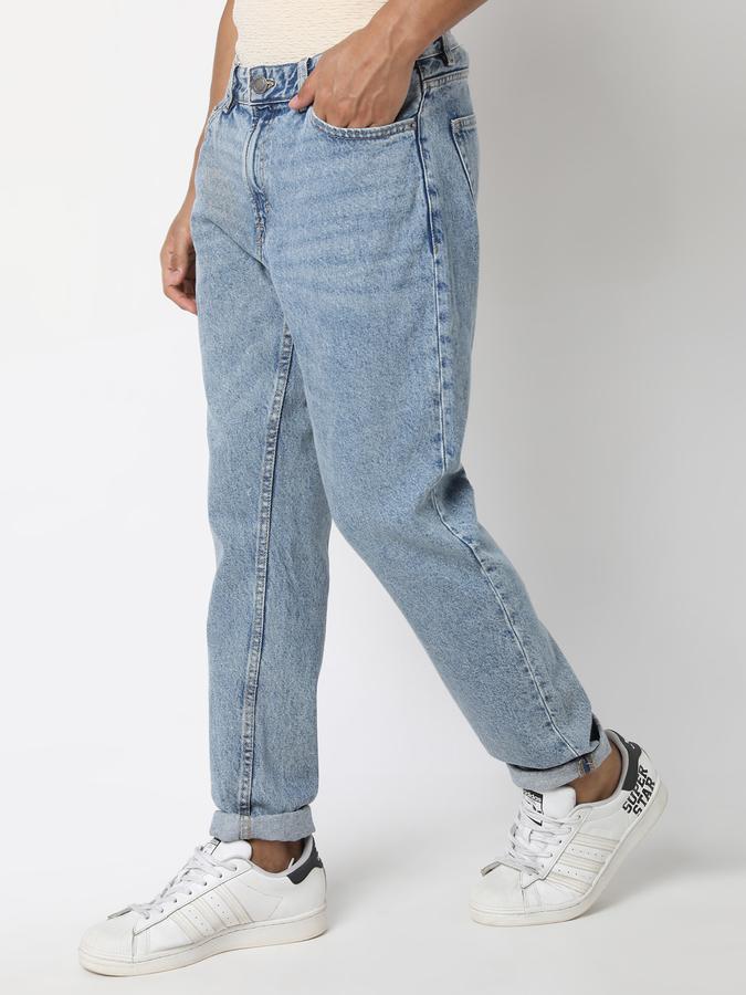 Men Dyed/Washed Jeans image number 2