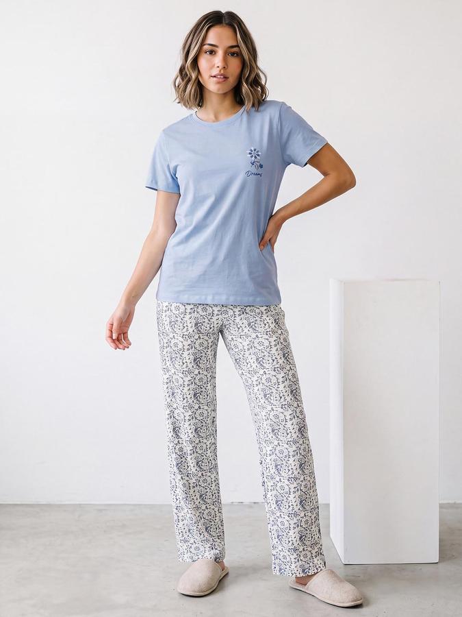R&B Women Powder Blue Graphic Print Short Sleeves Pure Cotton T-shirt & Pyjama Set