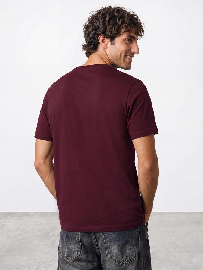 R&B Men Plum Short Sleeve Round Neck Typography Print T-Shirt