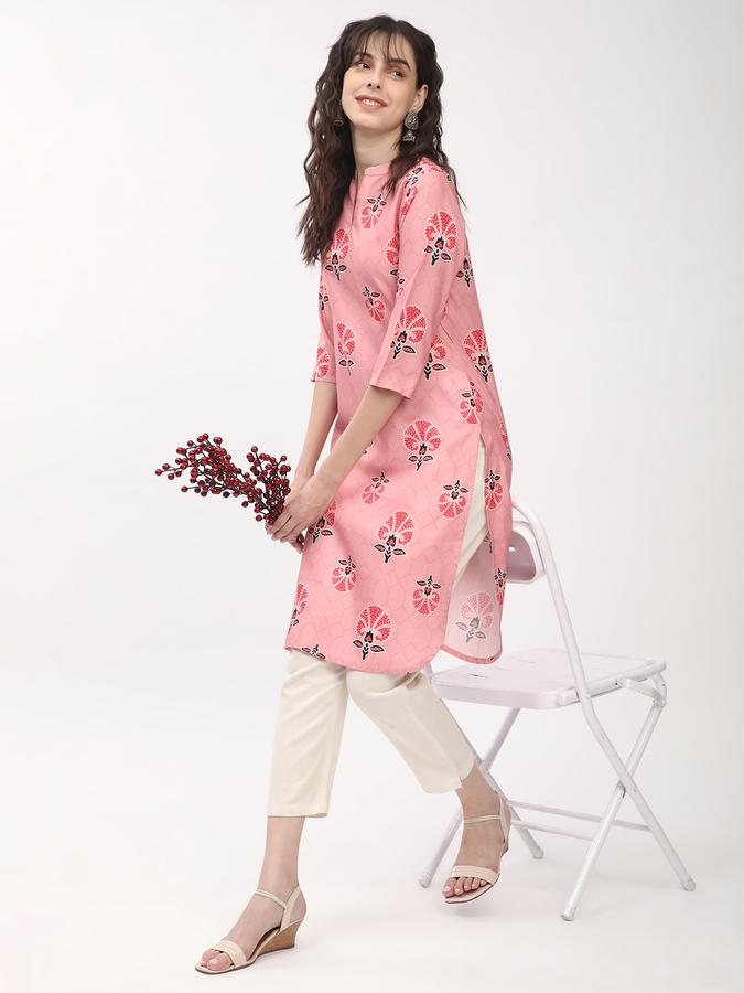 Women's regular fit casual pink floral butta printed kurta with 3/4th sleeves image number 1