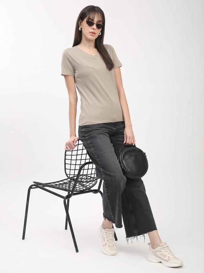 Women Cotton Regular Fit V-Neck Solid T-shirt