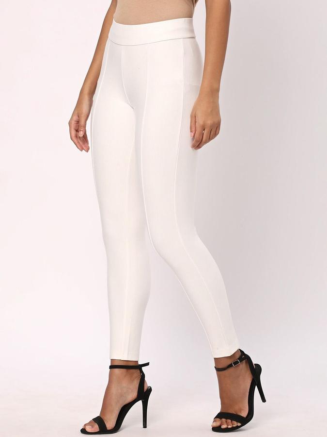 R&B Women Ivory Solid Jeggings