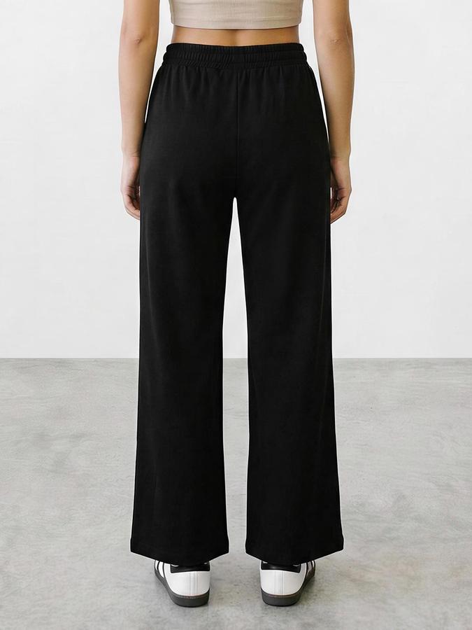 R&B Women Black Textured Mid Rise Casual Pant