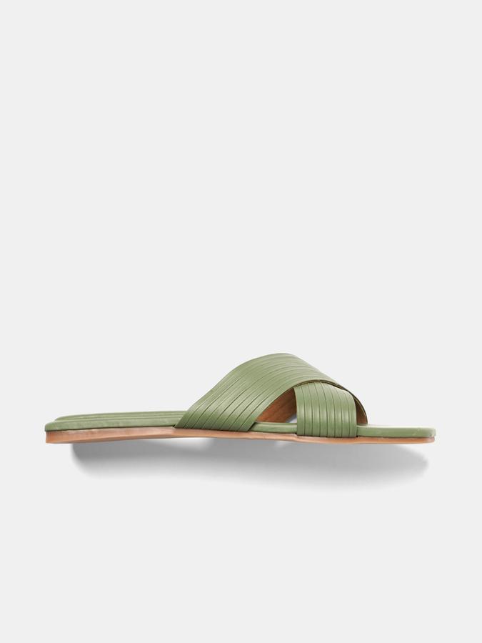 R&B Women's Flat Sandals image number 1