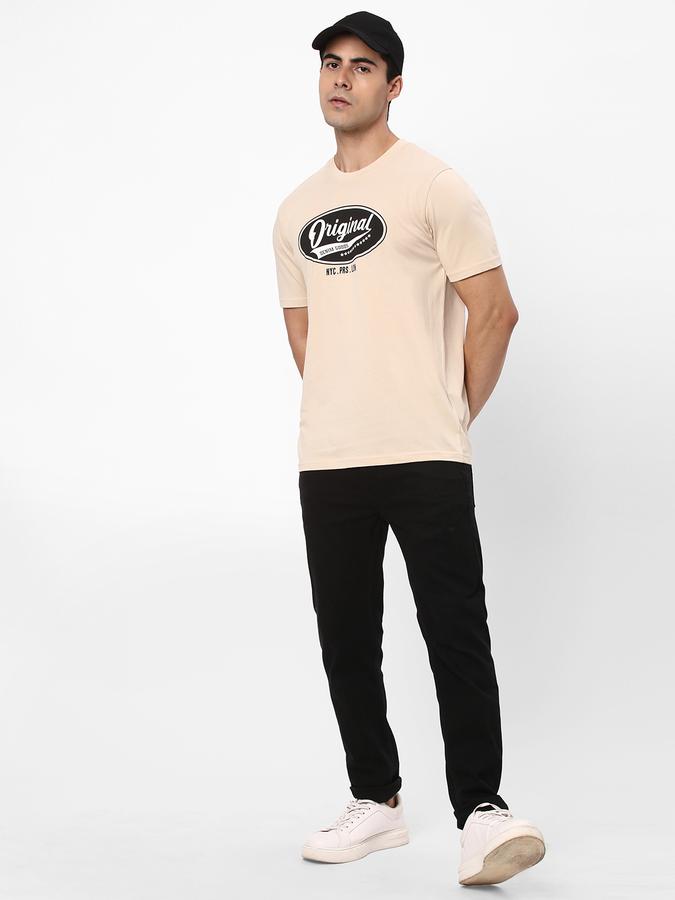 Men Typographic Print Regular Fit T-Shirt image number 1