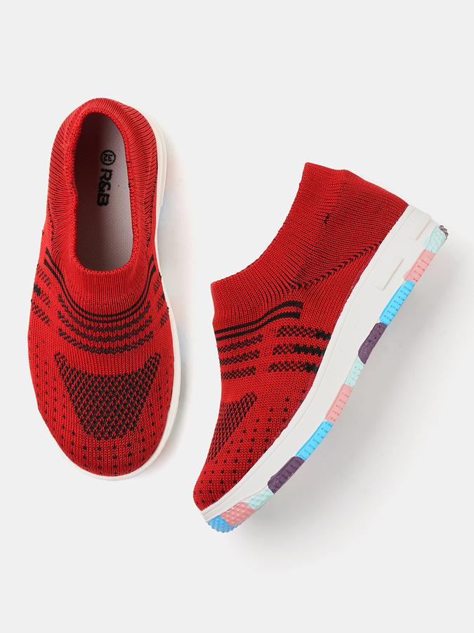 Boys Round-Toe Slip-On Shoes image number 0