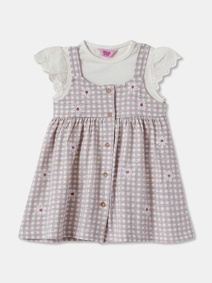 Girls Cotton Regular Fit Ruffled Straps Buttoned Hem Dungaree