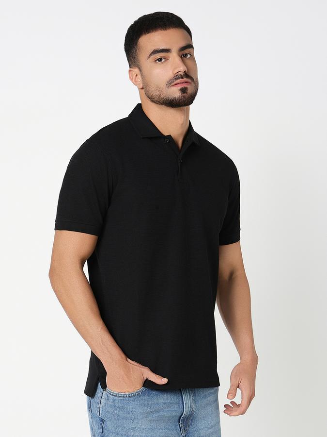 Solid Men Polo Neck T-Shirt image number 3