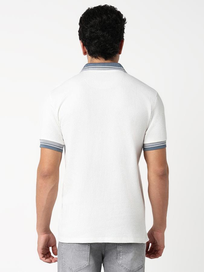 Self Design Men Peter Pan Collar T-Shirt image number 3
