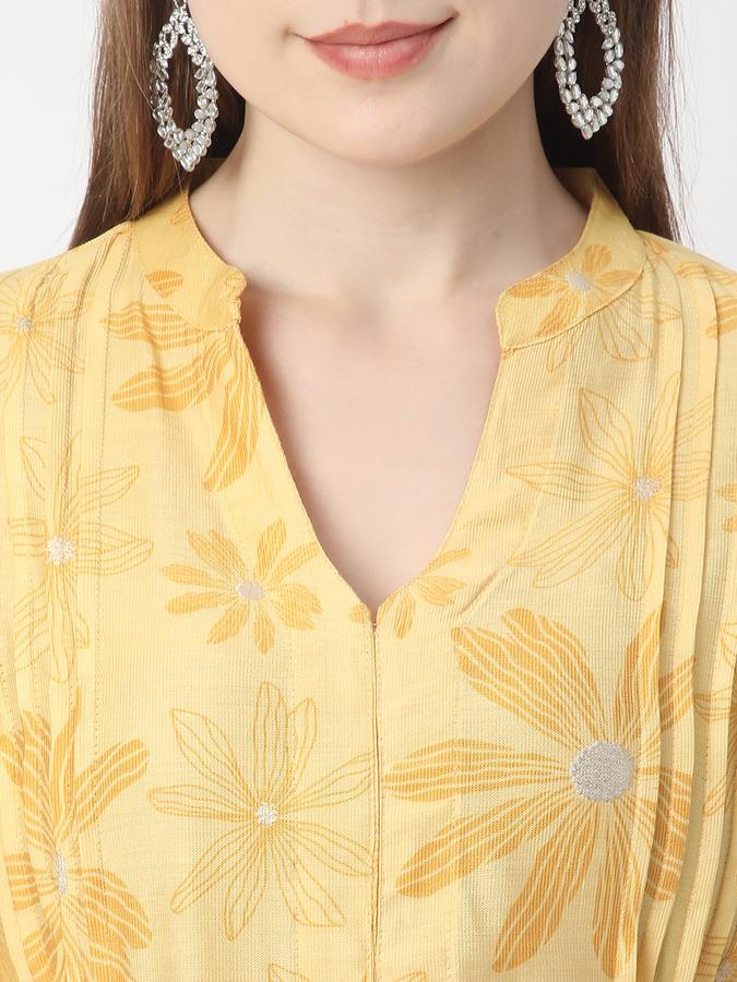 Women Poly Blend Regular Fit Mandarin Collar Printed Kurta